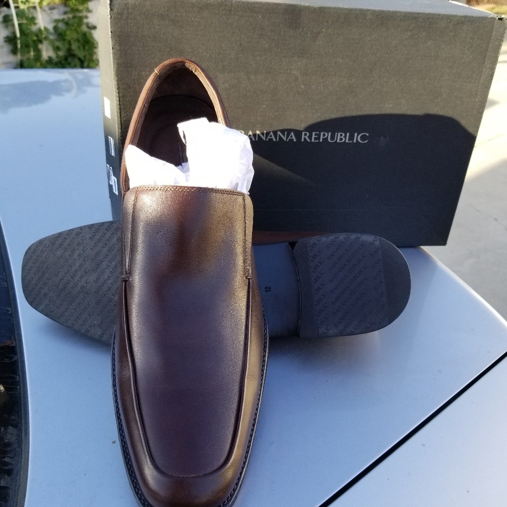 Banana Republic men's shoes
